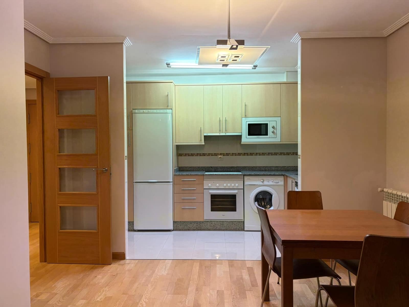 2 bedroom Apartment for rent in Ponferrada with garage - € 600 (Ref: 9561898)