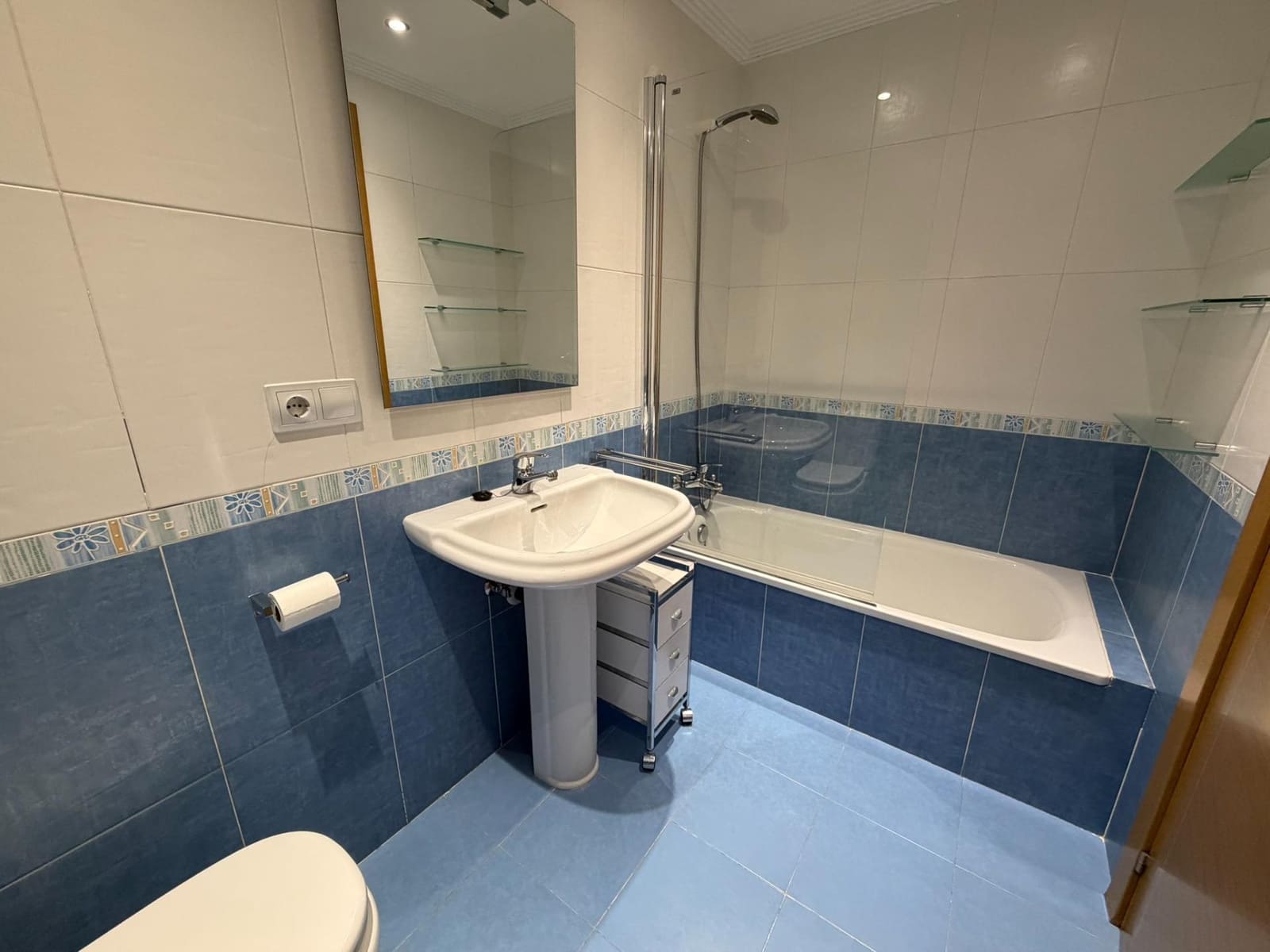 2 bedroom Apartment for rent in Ponferrada with garage - € 600 (Ref: 9561898)