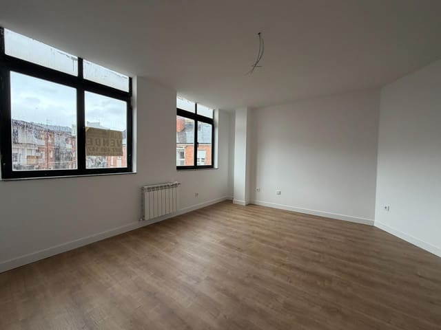 3 sovrum Lägenhet till salu i Ponferrada - 129 000 € (Ref: 9571264)