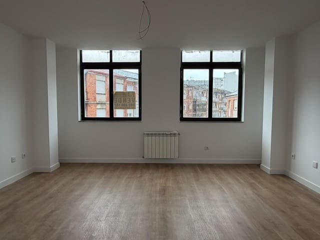 3 sovrum Lägenhet till salu i Ponferrada - 129 000 € (Ref: 9571264)