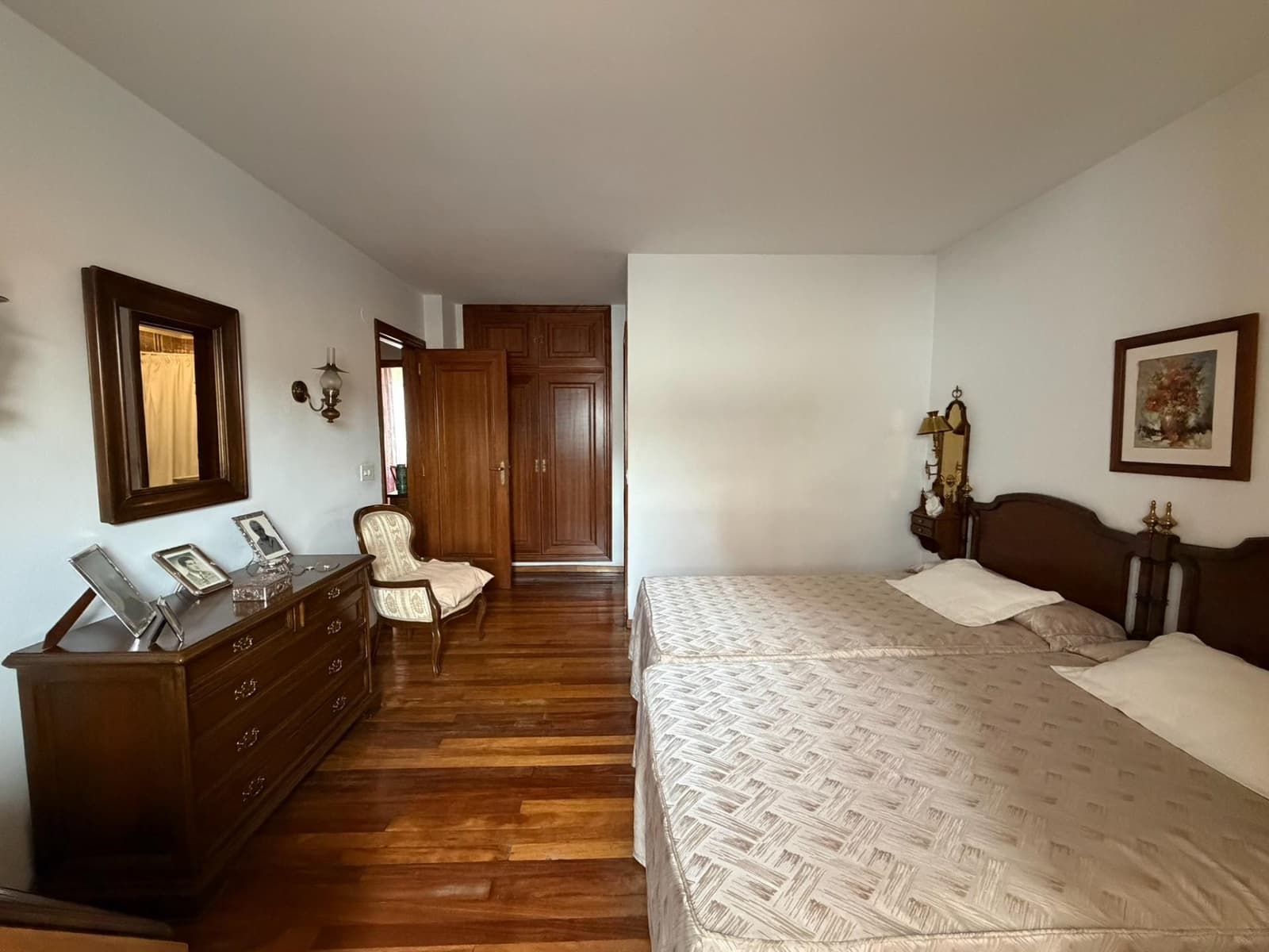 Piso de 5 habitaciones en Ponferrada en venta - 179.000 € (Ref: 9619355)