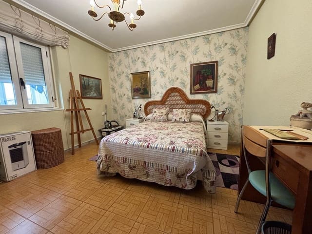 2 chambre Maison de Ville à vendre à Villaquilambre - 185 000 € (Ref: 9619358)