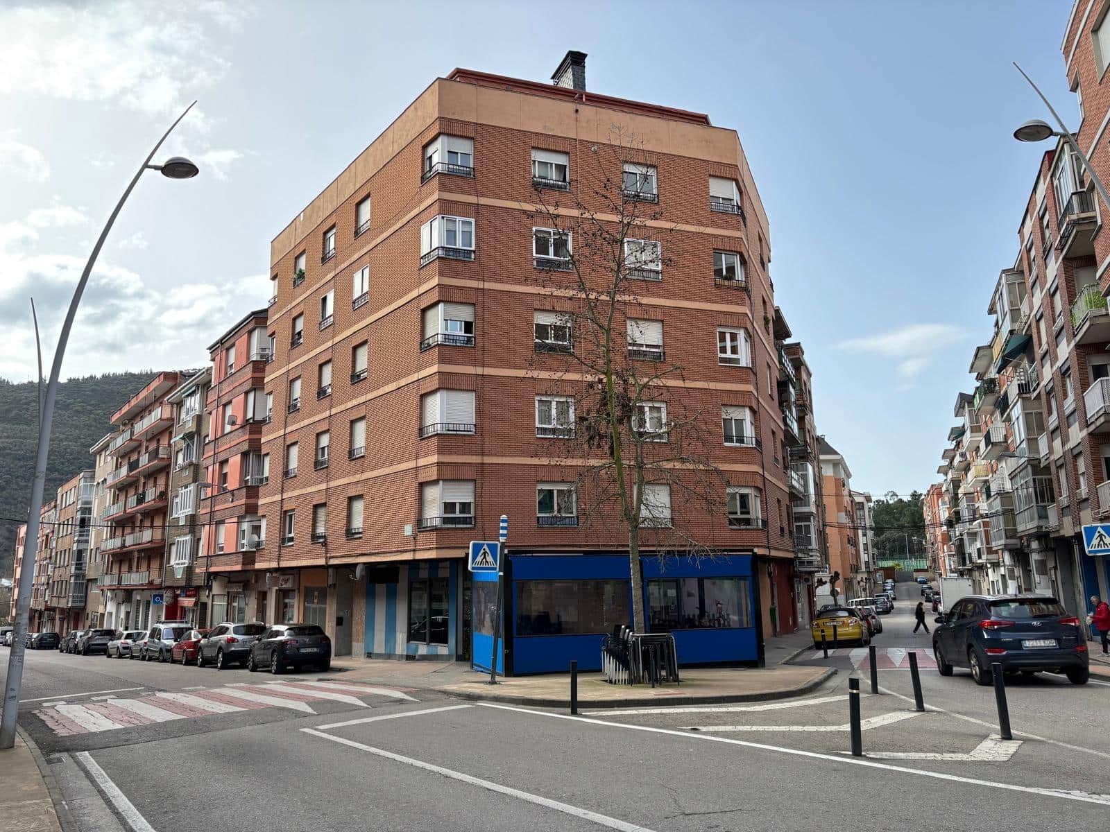 Piso de 3 habitaciones en Ponferrada en venta - 81.700 € (Ref: 9652094)