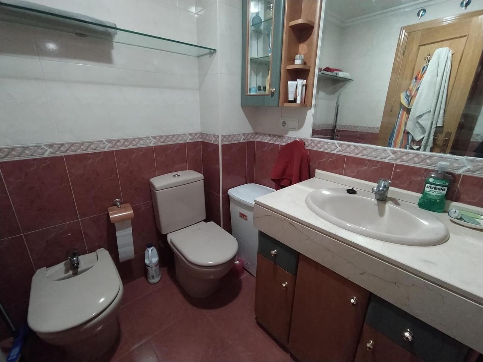 4 makuuhuone Asunto myytävänä paikassa Ponferrada mukana 
autotalli - 145 000 € (Ref: 9666599)