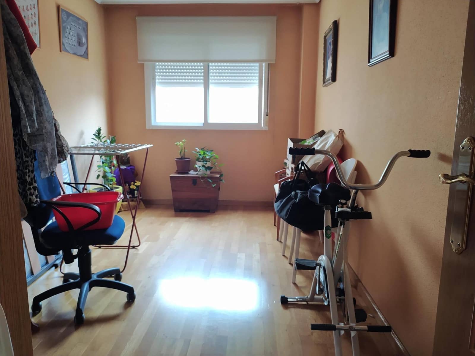 4 makuuhuone Asunto myytävänä paikassa Ponferrada mukana 
autotalli - 145 000 € (Ref: 9666599)