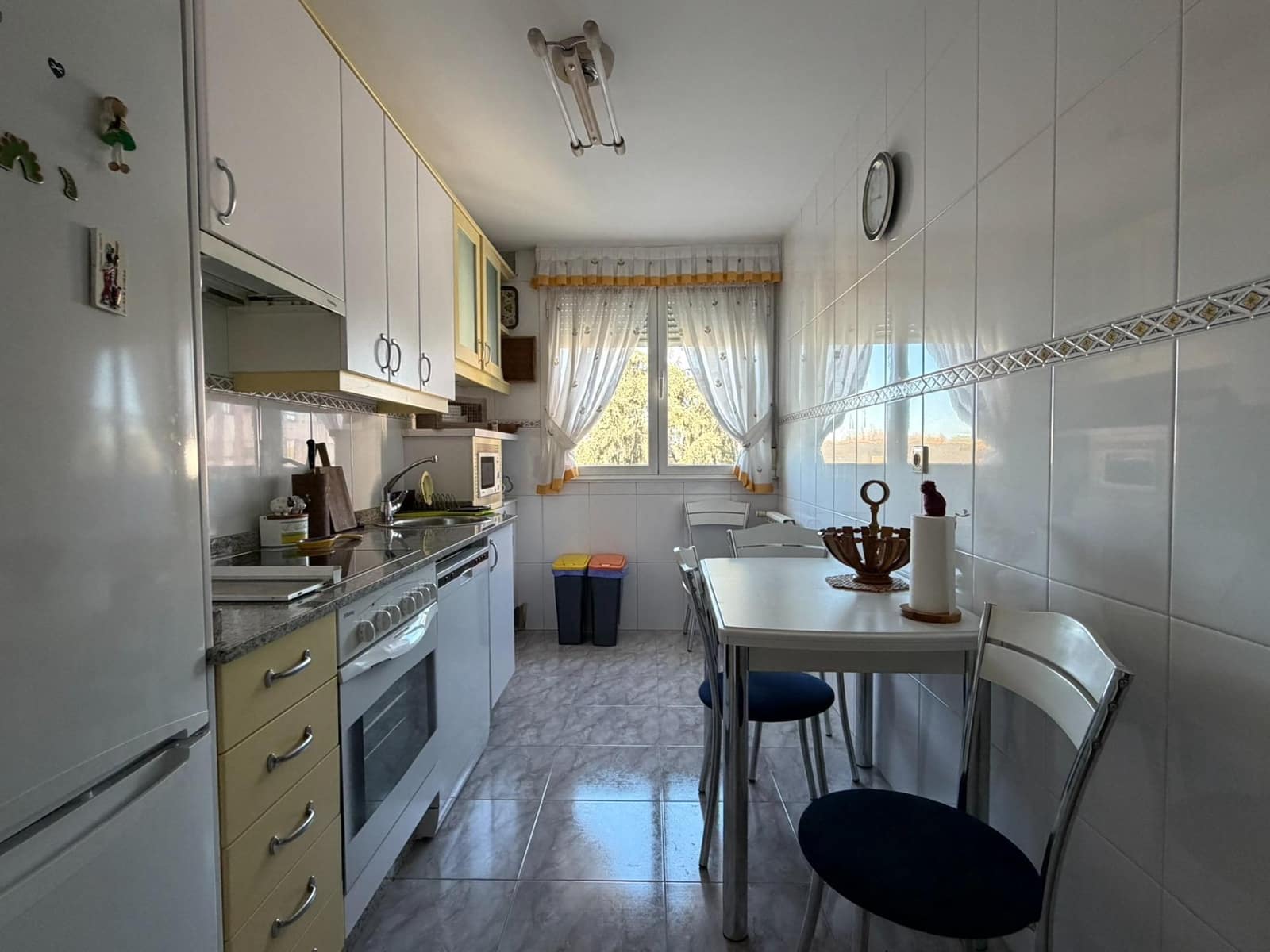 2 bedroom Apartment for rent in Ponferrada with garage - € 600 (Ref: 9735664)