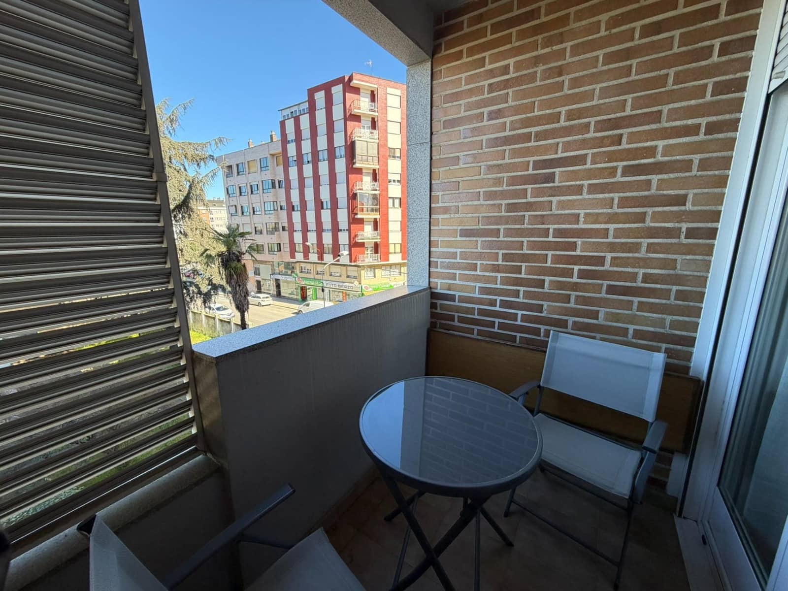2 bedroom Apartment for rent in Ponferrada with garage - € 600 (Ref: 9735664)