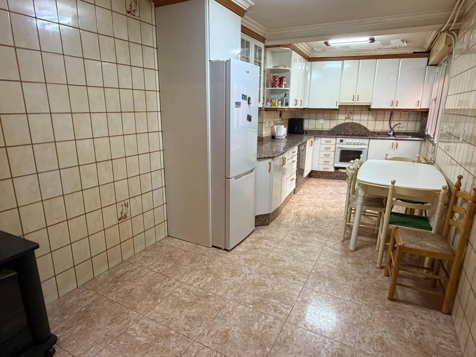 4 slaapkamer Flat te koop in Ponferrada - € 94.000 (Ref: 9759053)