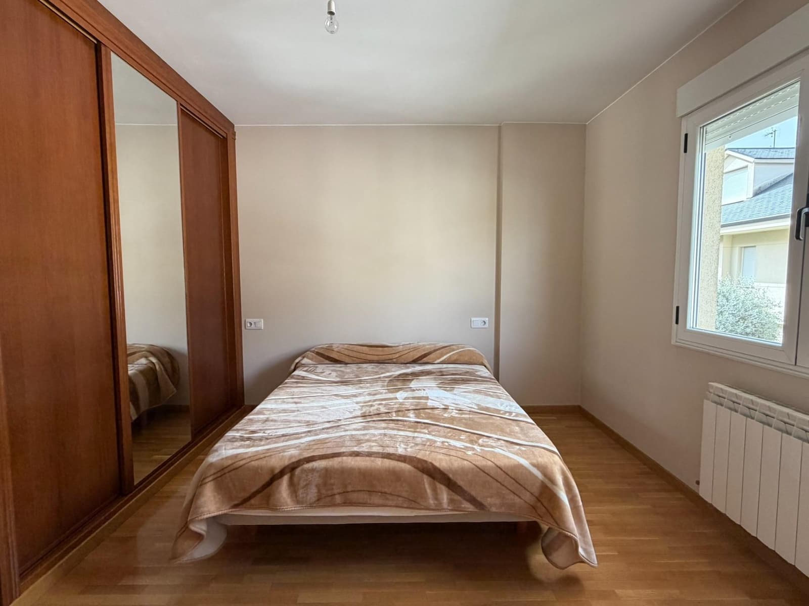 3 slaapkamer Rijtjeshuis te koop in Camponaraya met garage - € 190.000 (Ref: 9788475)