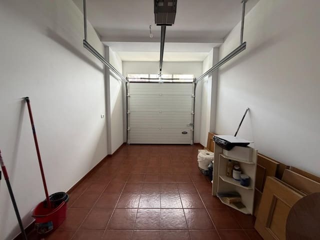 3 slaapkamer Rijtjeshuis te koop in Camponaraya met garage - € 190.000 (Ref: 9788475)