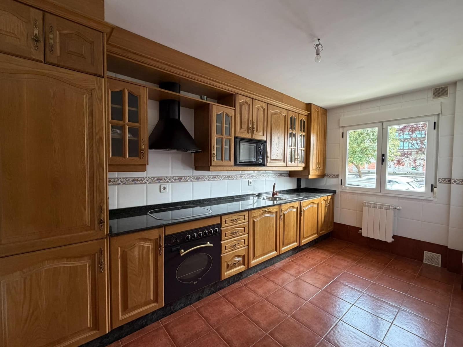 3 slaapkamer Rijtjeshuis te koop in Camponaraya met garage - € 190.000 (Ref: 9788475)
