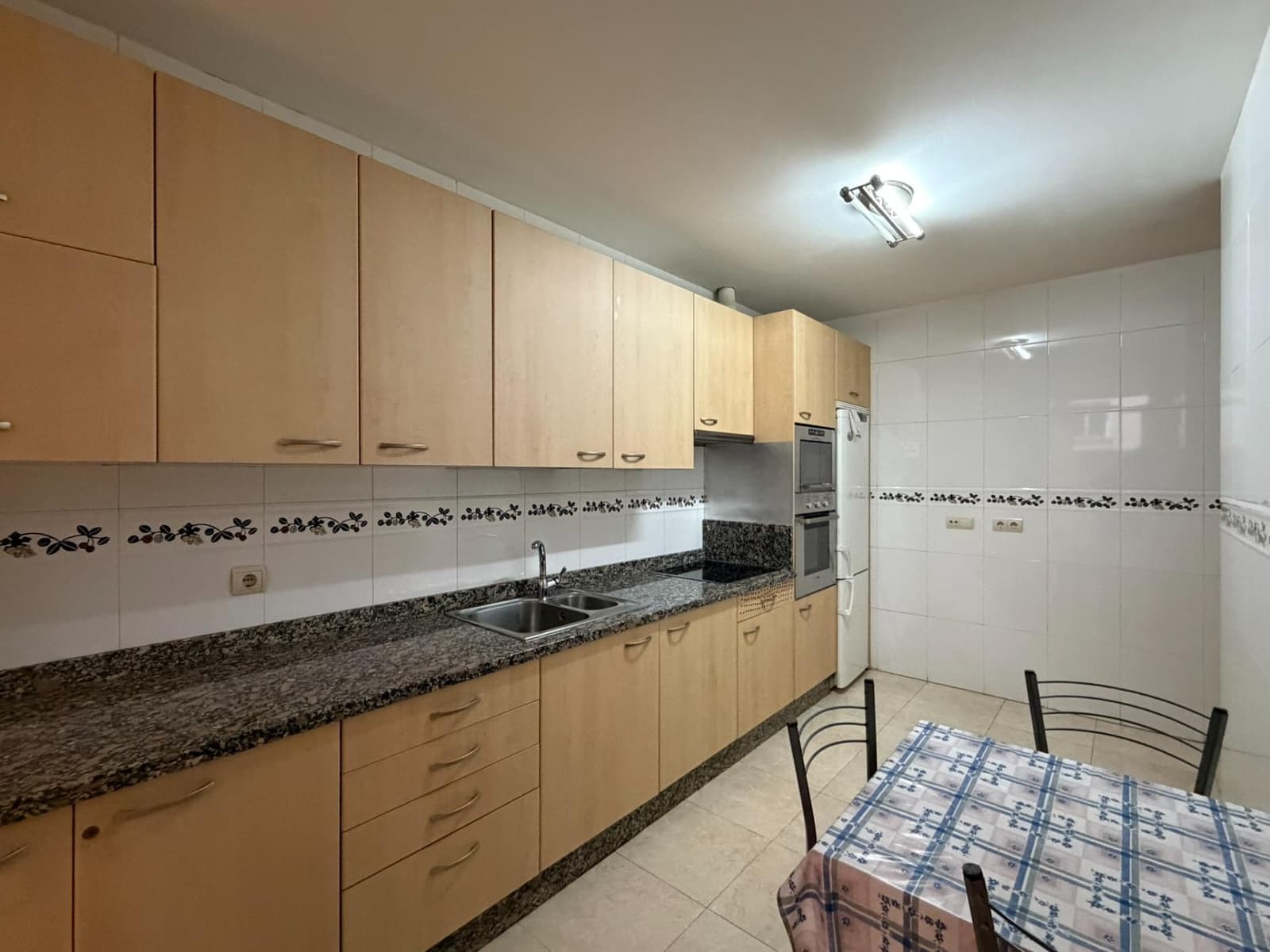 2 bedroom Apartment for sale in Ponferrada - € 115,000 (Ref: 9791129)