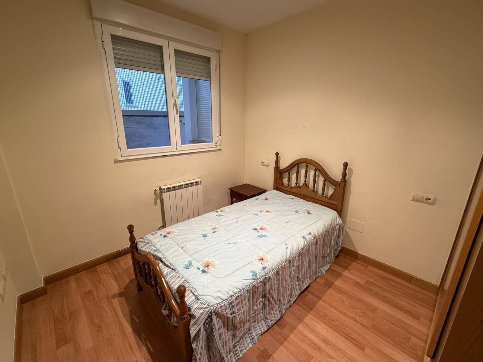 2 bedroom Apartment for sale in Ponferrada - € 115,000 (Ref: 9791129)