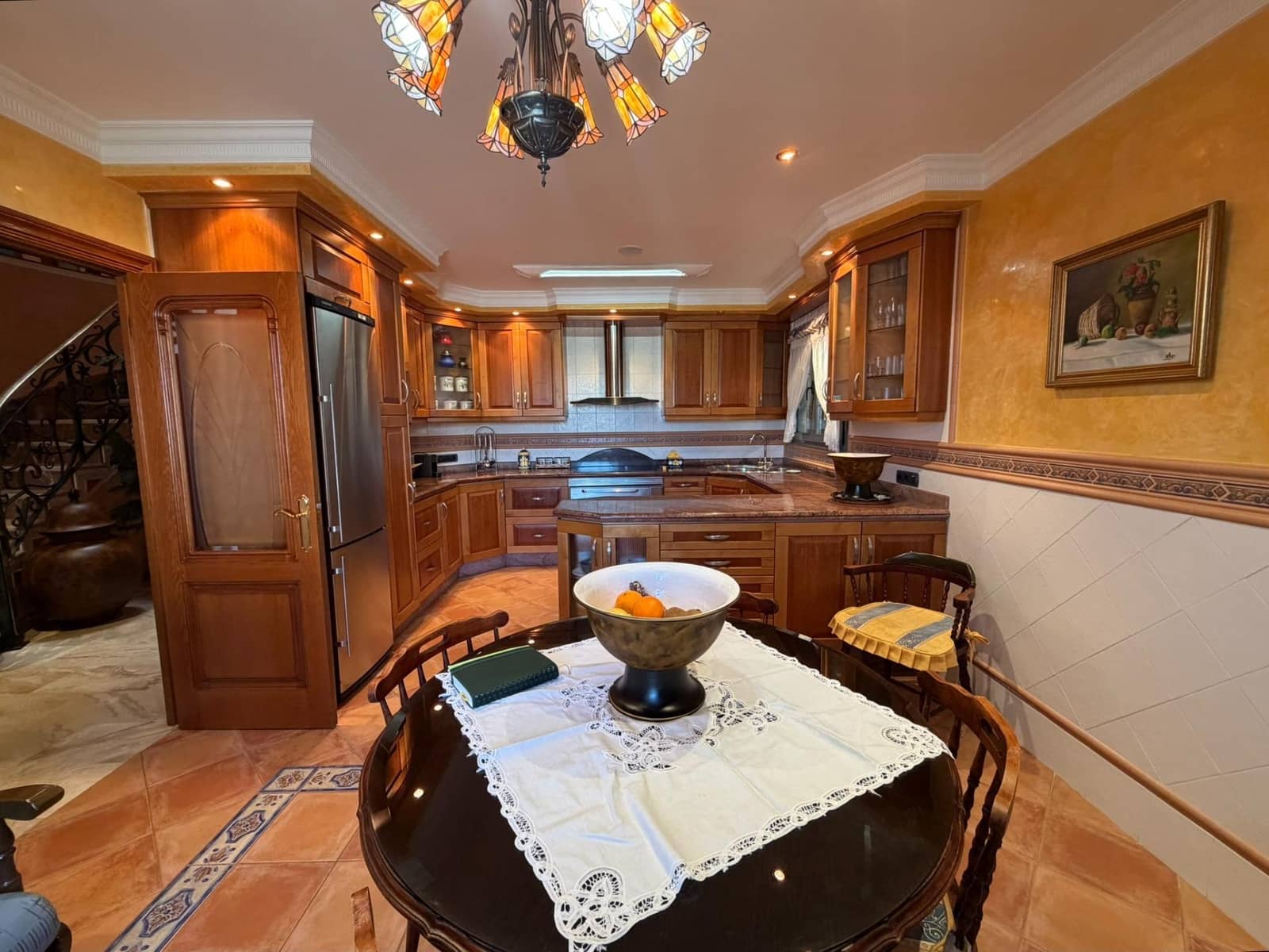 8 bedroom Villa for sale in Cacabelos with garage - € 800,000 (Ref: 9791130)