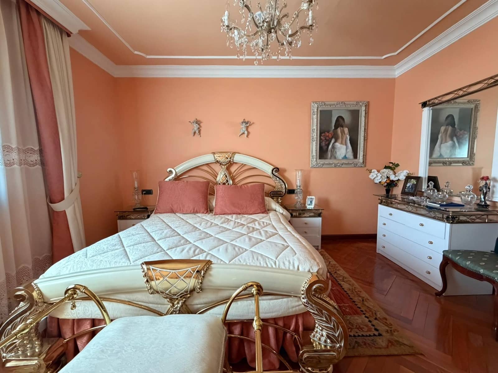 8 bedroom Villa for sale in Cacabelos with garage - € 800,000 (Ref: 9791130)