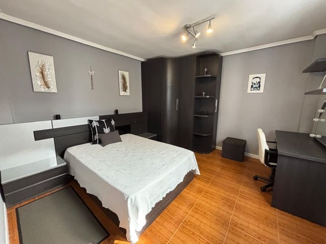 2 makuuhuone Huoneisto vuokrattavana paikassa Ponferrada - 550 € (Ref: 9804376)