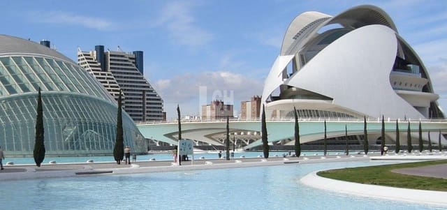 3 makuuhuone Kaupallinen myytävänä paikassa Ademuz - 150 000 € (Ref: 6086983)