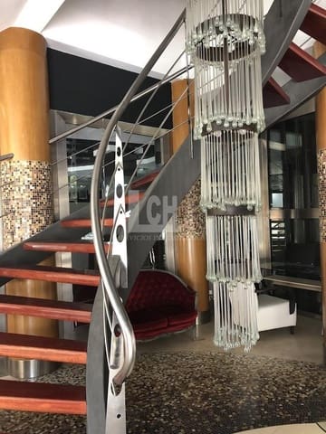 90 soveværelse Hotel til salg i Valencia by med garage - € 12.800.000 (Ref: 8599123)