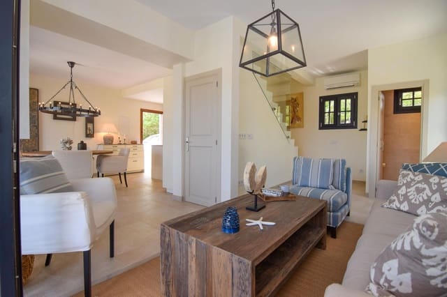 2 makuuhuone Huvila myytävänä paikassa Colonia de Sant Pere / Colonia de San Pedro, Artà mukana uima-altaan 
autotalli - 850 000 € (Ref: 10010236)