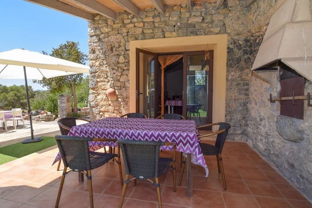 2 sovrum Finca/Hus på landet att hyra i Artà med pool garage - 1 500 € (Ref: 10049905)