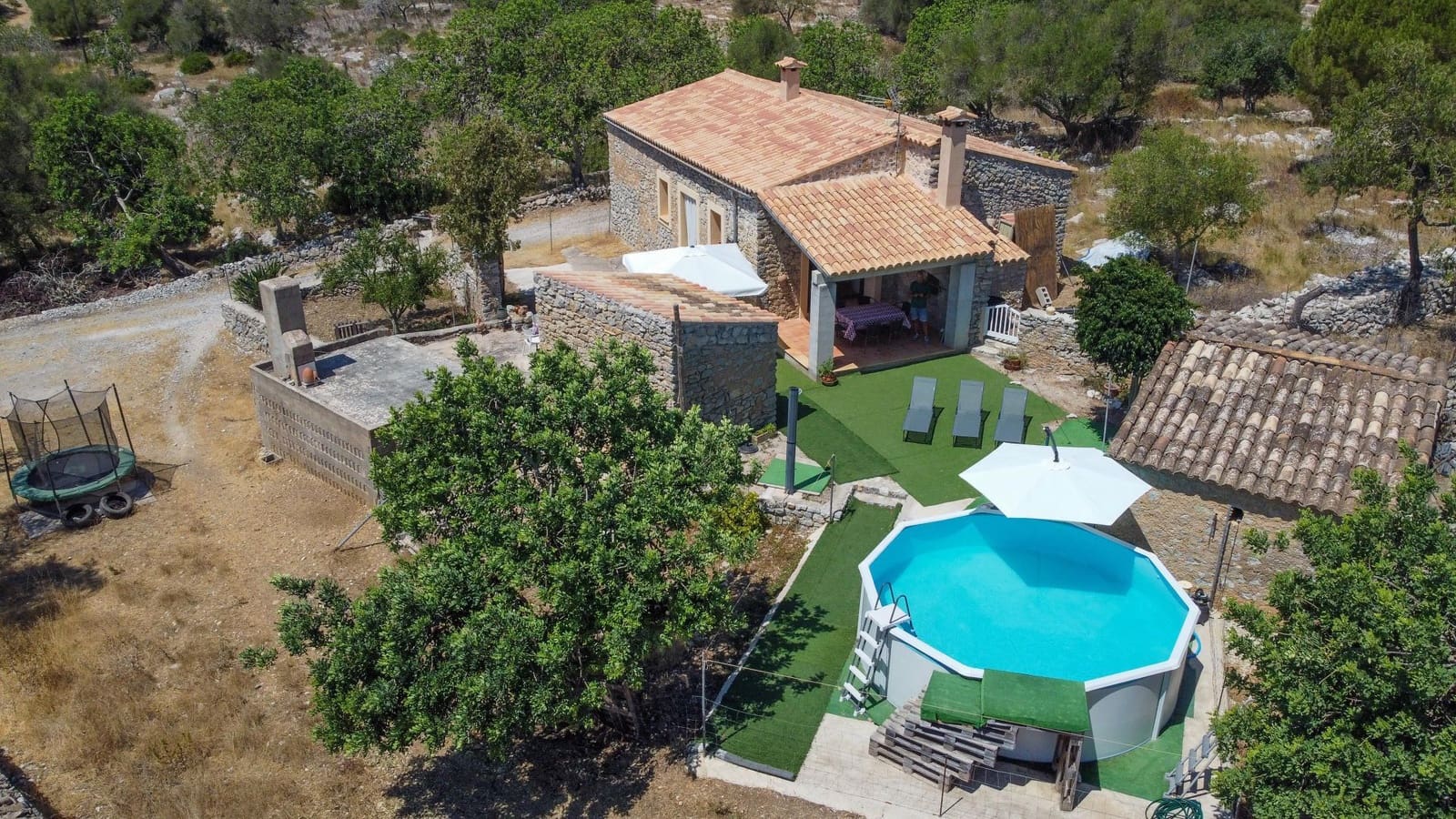 2 sovrum Finca/Hus på landet att hyra i Arta med pool garage - 1 500 € (Ref: 10049905)