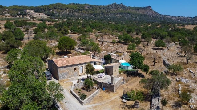 2 sovrum Finca/Hus på landet att hyra i Artà med pool garage - 1 500 € (Ref: 10049905)