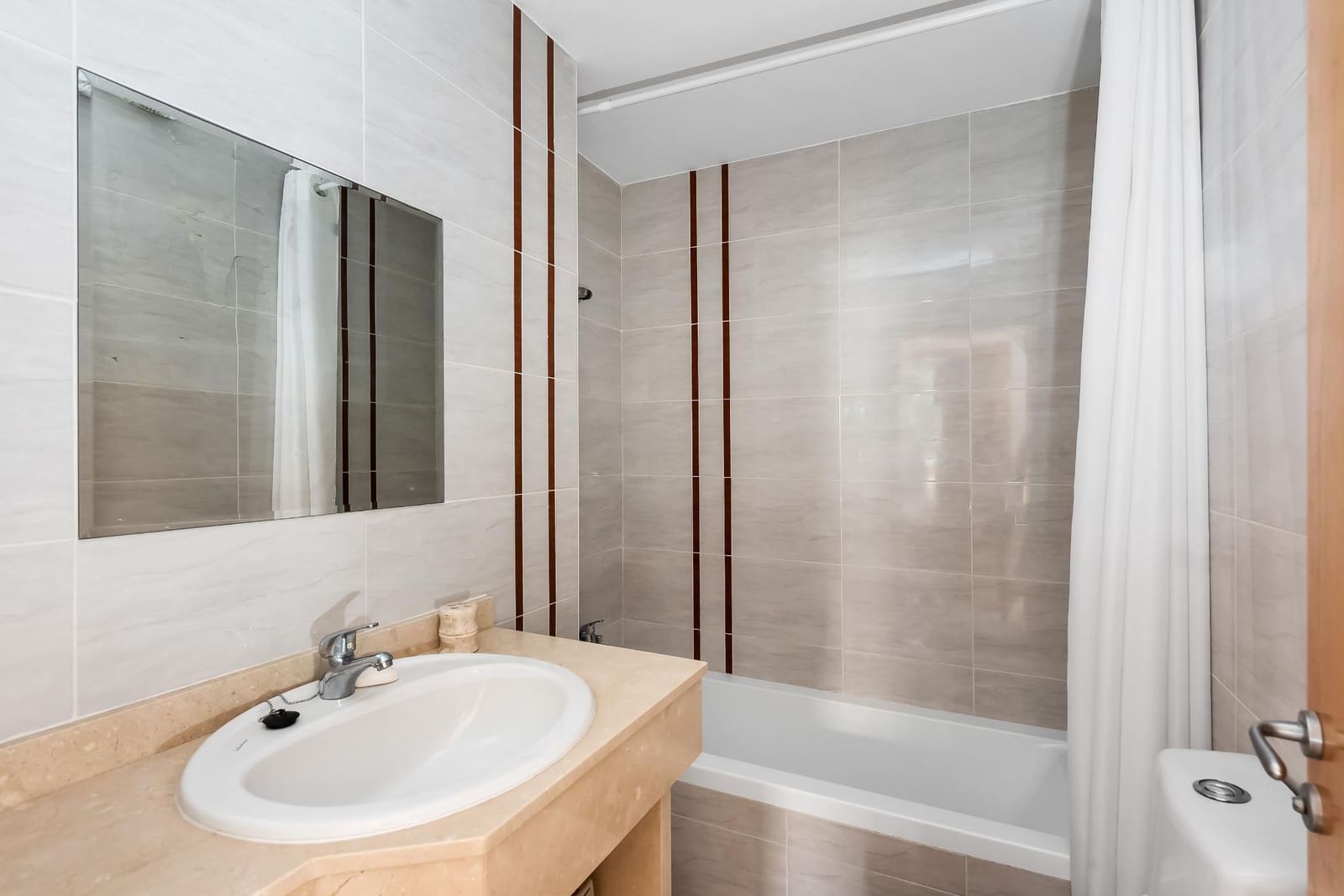 3 quarto Apartamento para arrendar em Colonia de Sant Pere / Colonia de San Pedro - 1 500 € (Ref: 10085449)
