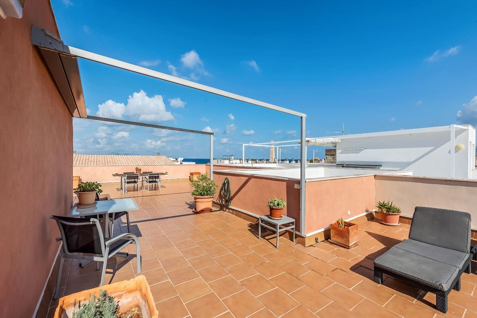 3 quarto Apartamento para arrendar em Colonia de Sant Pere / Colonia de San Pedro - 1 500 € (Ref: 10085449)