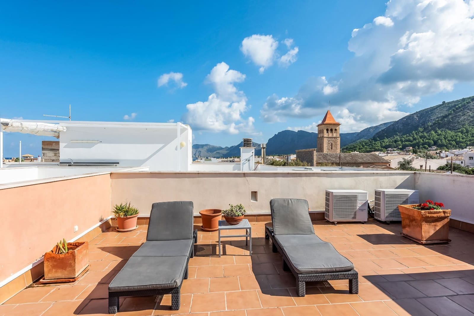 3 quarto Apartamento para arrendar em Colonia de Sant Pere / Colonia de San Pedro - 1 500 € (Ref: 10085449)