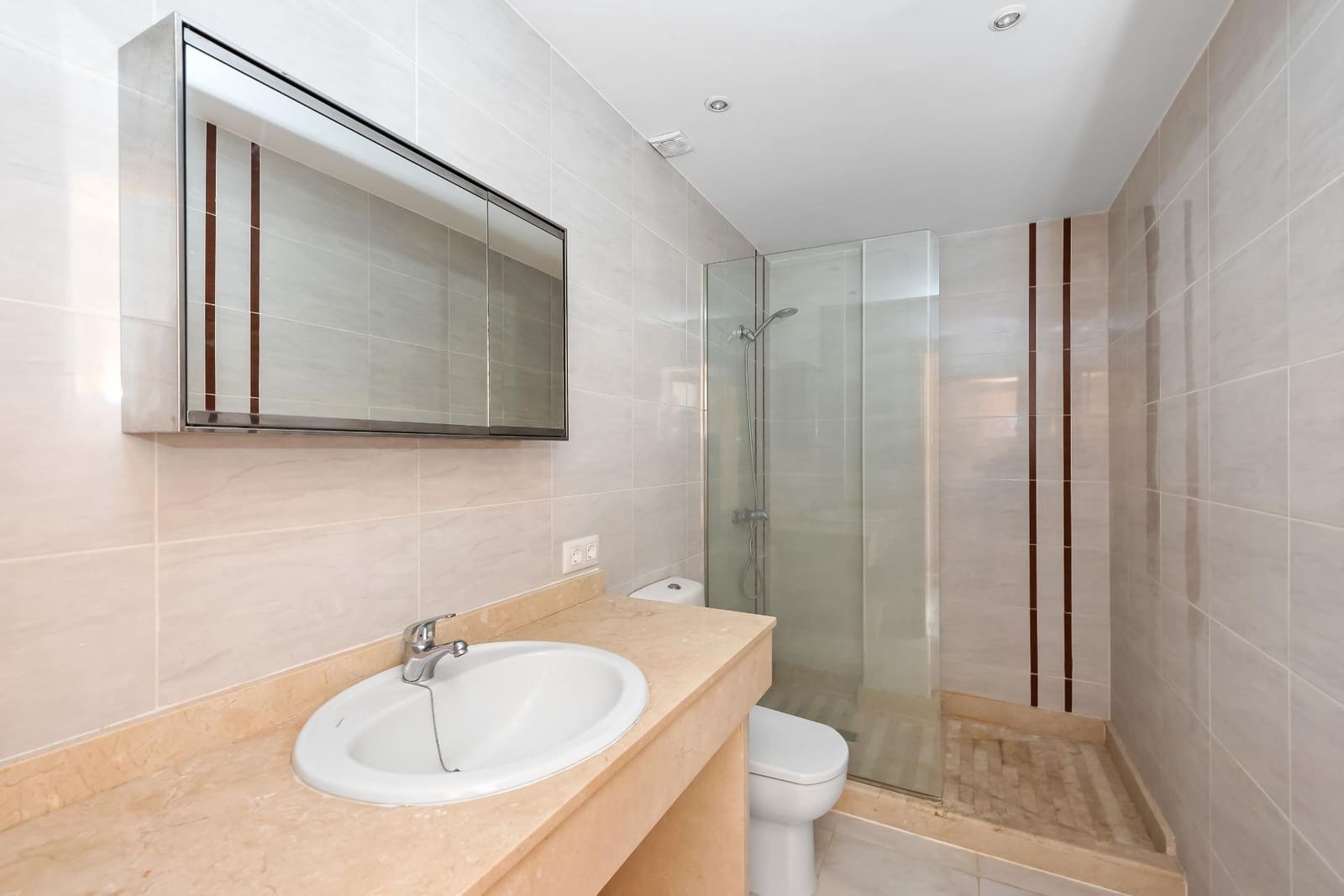 3 quarto Apartamento para arrendar em Colonia de Sant Pere / Colonia de San Pedro - 1 500 € (Ref: 10085449)