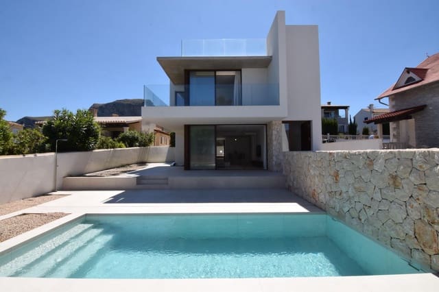 4 bedroom Villa for rent in Colonia de Sant Pere / Colonia de San Pedro, Artà with pool garage - € 3,800 (Ref: 10139076)