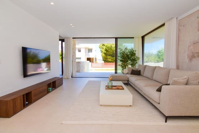 4 bedroom Villa for rent in Colonia de Sant Pere / Colonia de San Pedro, Artà with pool garage - € 3,800 (Ref: 10139076)