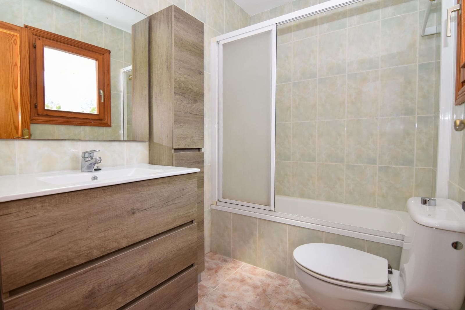 Maison de Ville de 3 chambres à louer à Colonia de Sant Pere / Colonia de San Pedro - 1 200 € (Ref: 10168116)