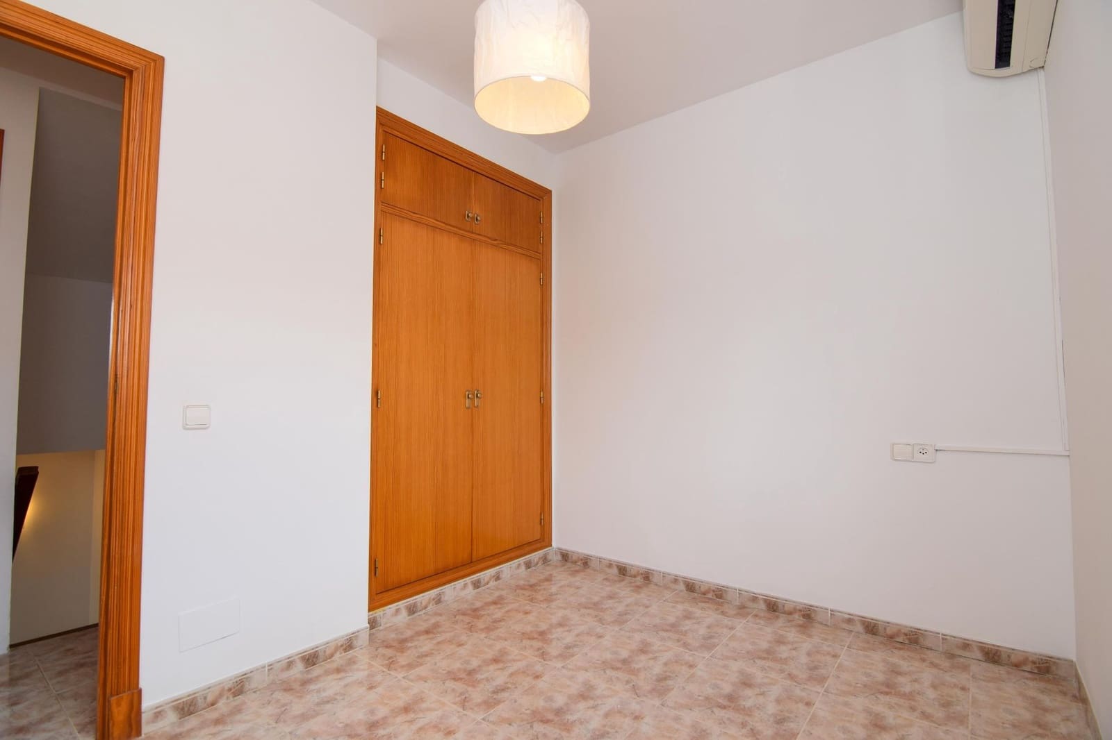Maison de Ville de 3 chambres à louer à Colonia de Sant Pere / Colonia de San Pedro - 1 200 € (Ref: 10168116)