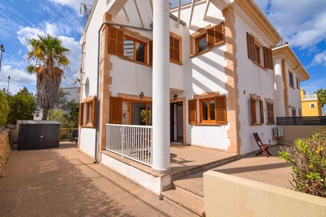 Maison de Ville de 3 chambres à louer à Colonia de Sant Pere / Colonia de San Pedro, Artà - 1 200 € (Ref: 10168116)