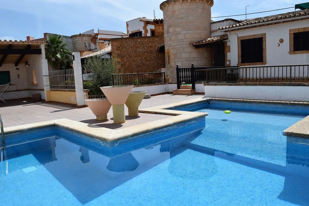 5 slaapkamer Villa te koop in Colonia de Sant Pere / Colonia de San Pedro met zwembad garage - € 1.200.000 (Ref: 5265618)