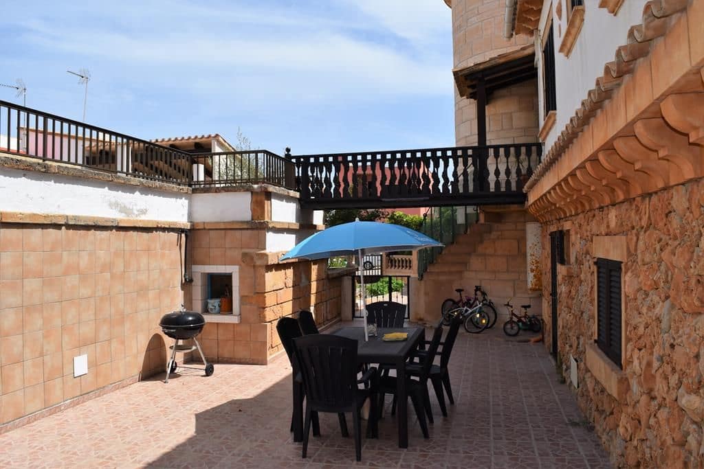 5 slaapkamer Villa te koop in Colonia de Sant Pere / Colonia de San Pedro met zwembad garage - € 1.200.000 (Ref: 5265618)