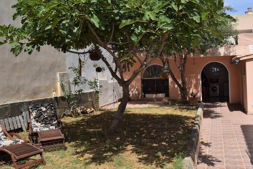 5 slaapkamer Villa te koop in Colonia de Sant Pere / Colonia de San Pedro met zwembad garage - € 1.200.000 (Ref: 5265618)