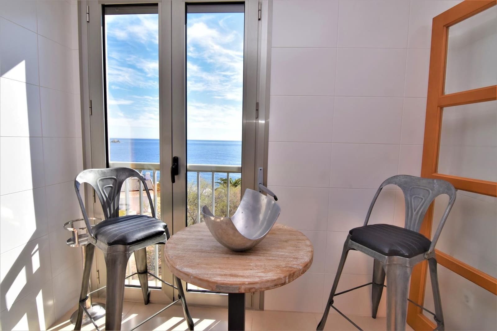 3 bedroom Penthouse for rent in Cala Ratjada - € 2,900 (Ref: 5360302)