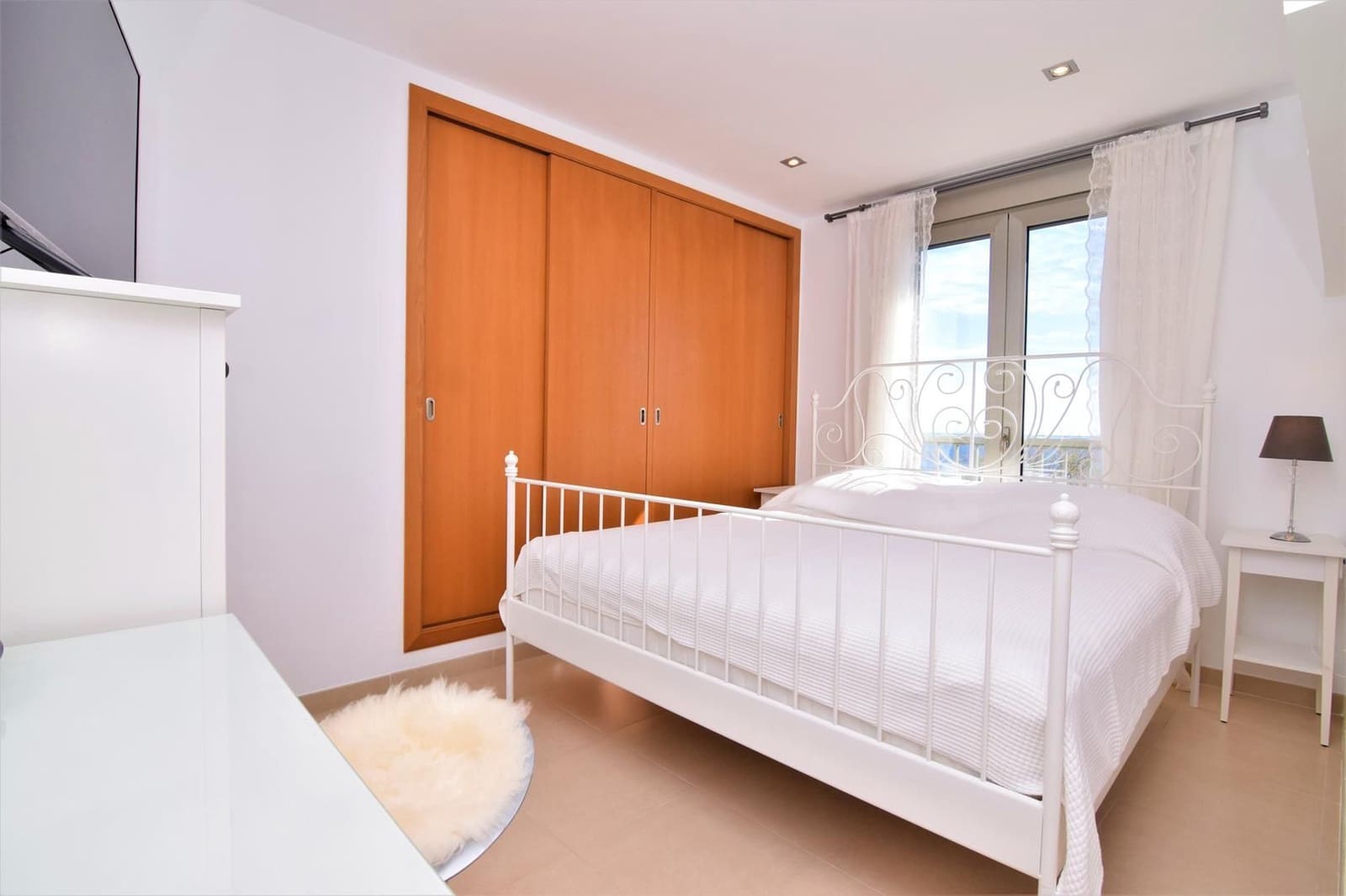 3 bedroom Penthouse for rent in Cala Ratjada - € 2,900 (Ref: 5360302)