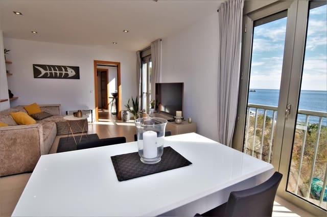 3 bedroom Penthouse for rent in Cala Ratjada, Capdepera - € 2,900 (Ref: 5360302)