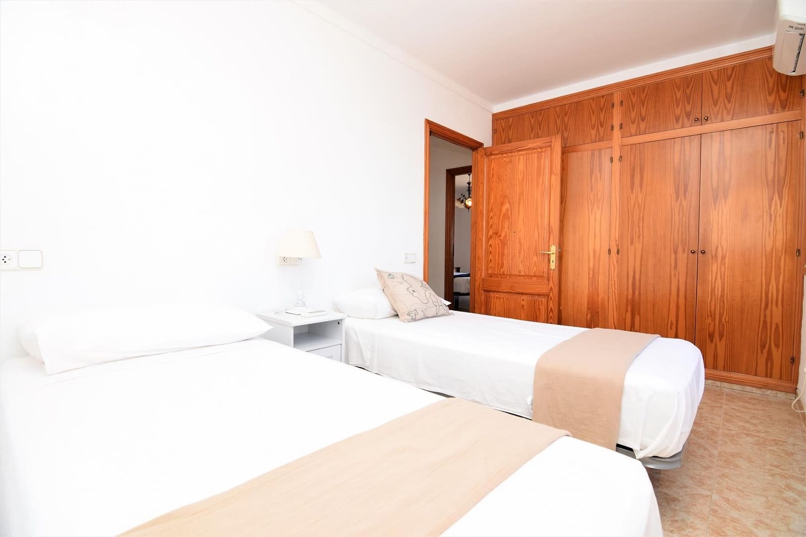 4 soveværelse Villa til leje i Colonia de Sant Pere / Colonia de San Pedro med garage - € 2.600 (Ref: 5515666)