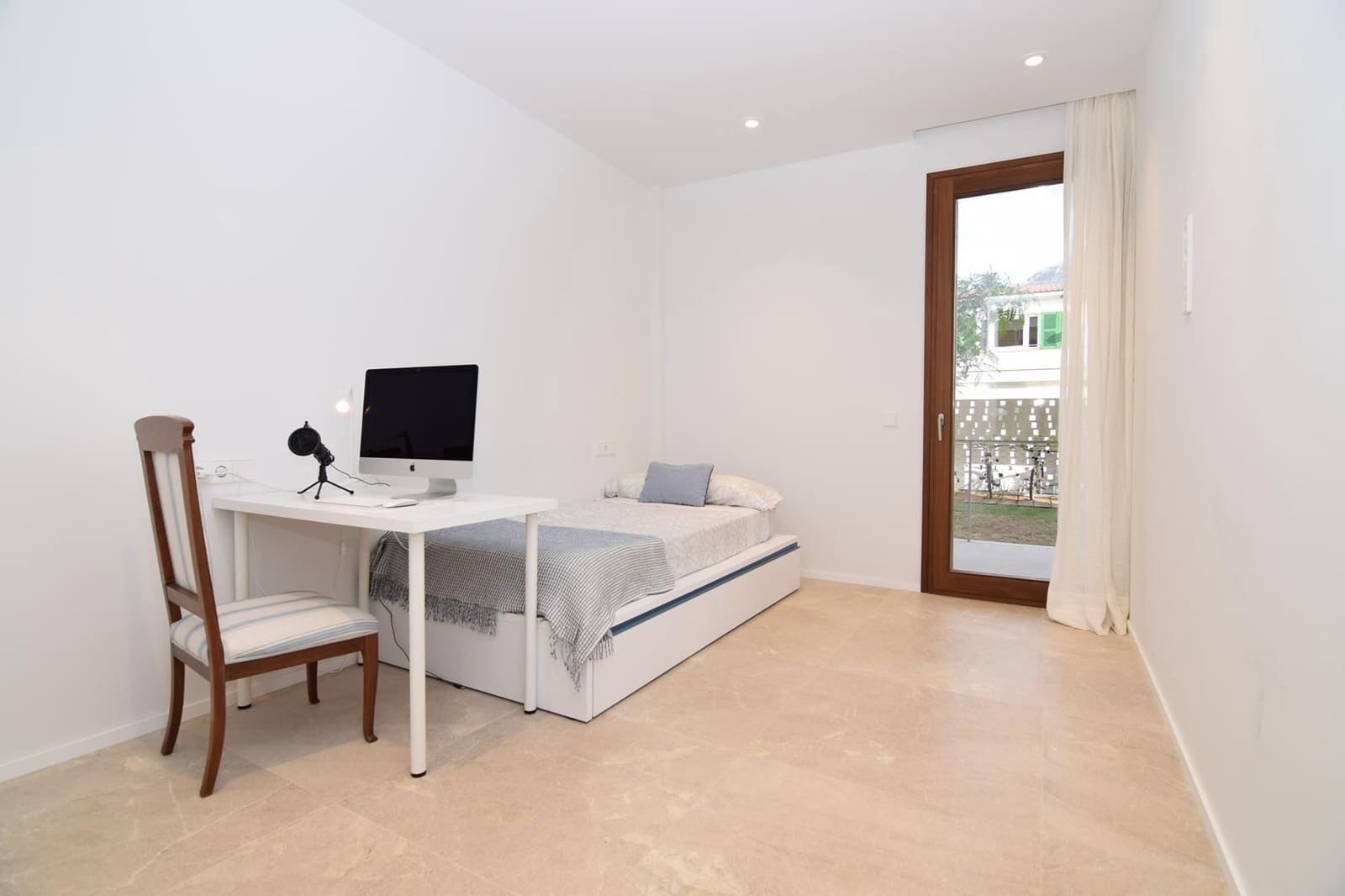 3 slaapkamer Appartement te huur in Colonia de Sant Pere / Colonia de San Pedro met garage - € 2.000 (Ref: 6298316)