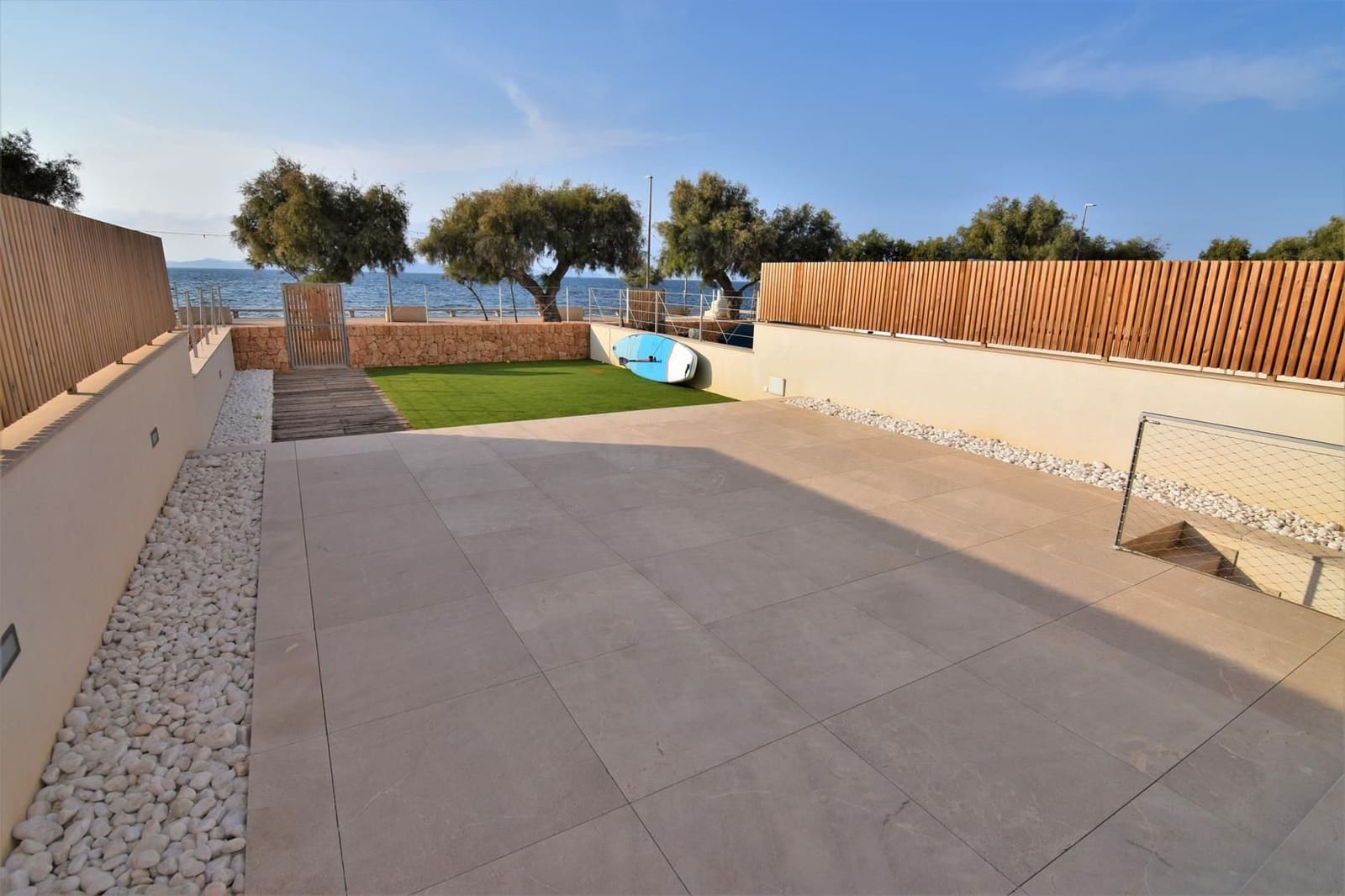 3 slaapkamer Appartement te huur in Colonia de Sant Pere / Colonia de San Pedro met garage - € 2.000 (Ref: 6298316)
