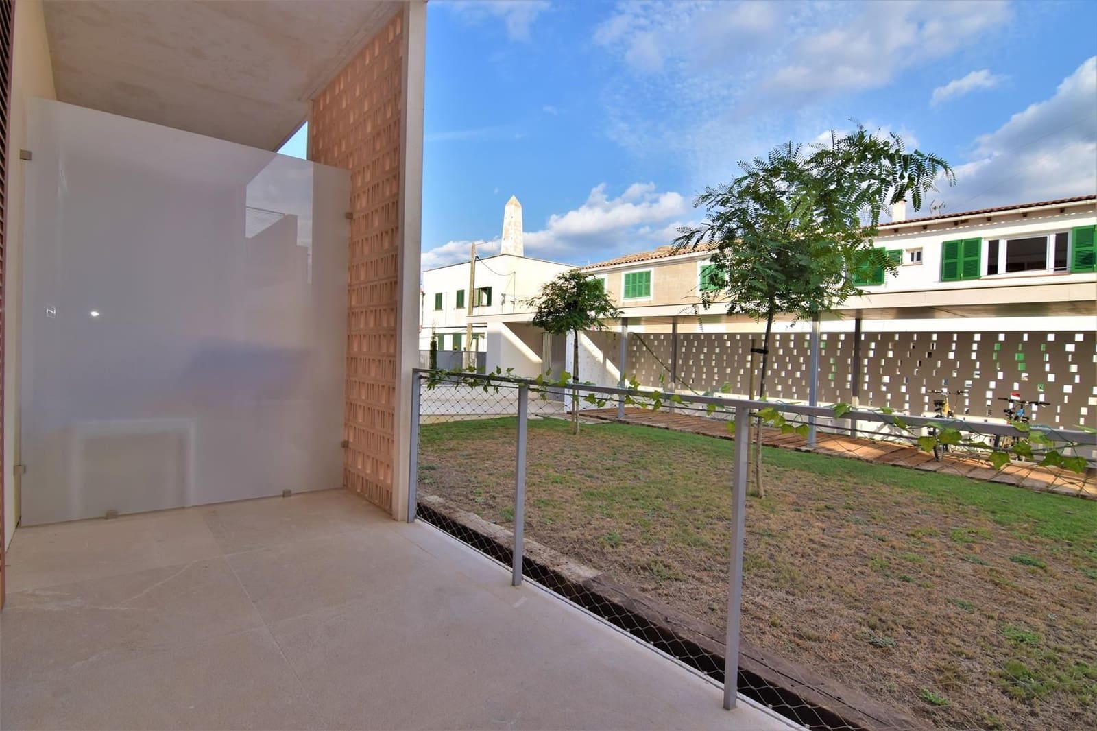 3 slaapkamer Appartement te huur in Colonia de Sant Pere / Colonia de San Pedro met garage - € 2.000 (Ref: 6298316)