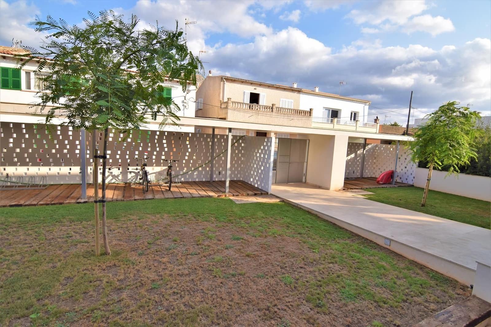 3 slaapkamer Appartement te huur in Colonia de Sant Pere / Colonia de San Pedro met garage - € 2.000 (Ref: 6298316)