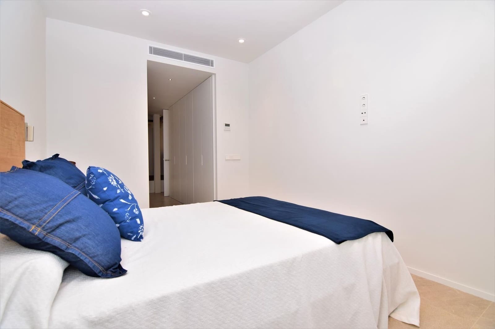 3 slaapkamer Appartement te huur in Colonia de Sant Pere / Colonia de San Pedro met garage - € 2.000 (Ref: 6298316)