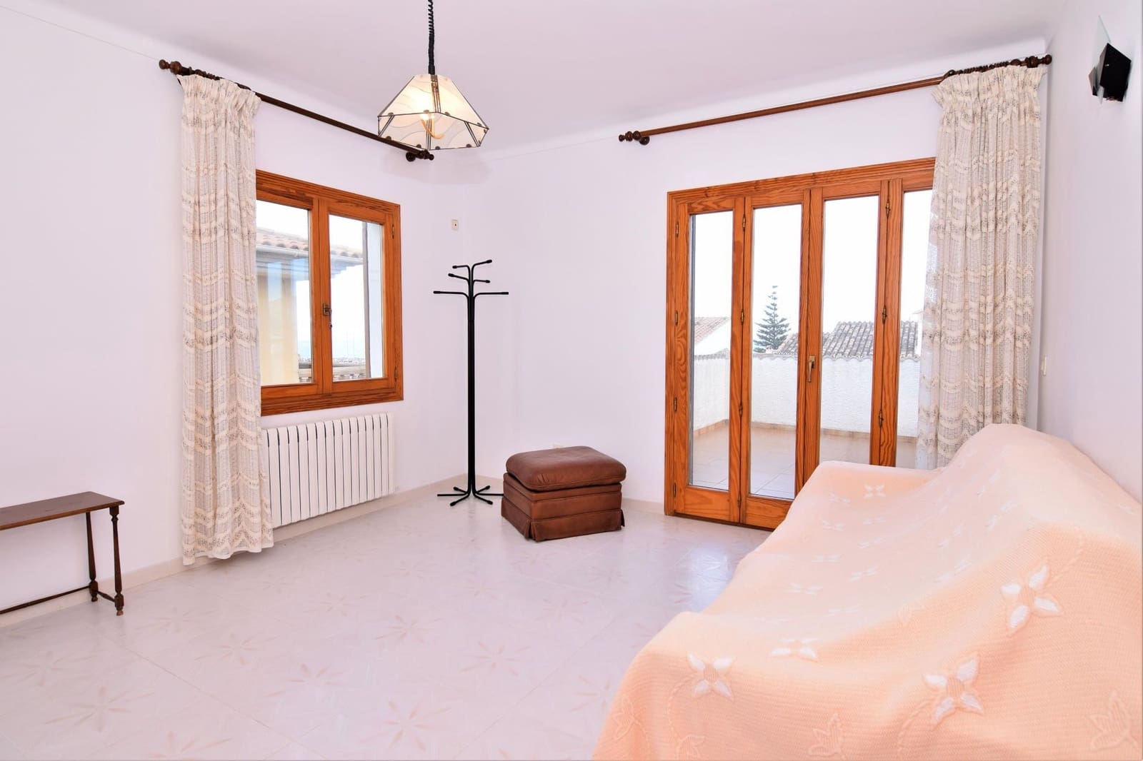 3 bedroom Villa for rent in Colonia de Sant Pere / Colonia de San Pedro with pool garage - € 2,800 (Ref: 6528754)