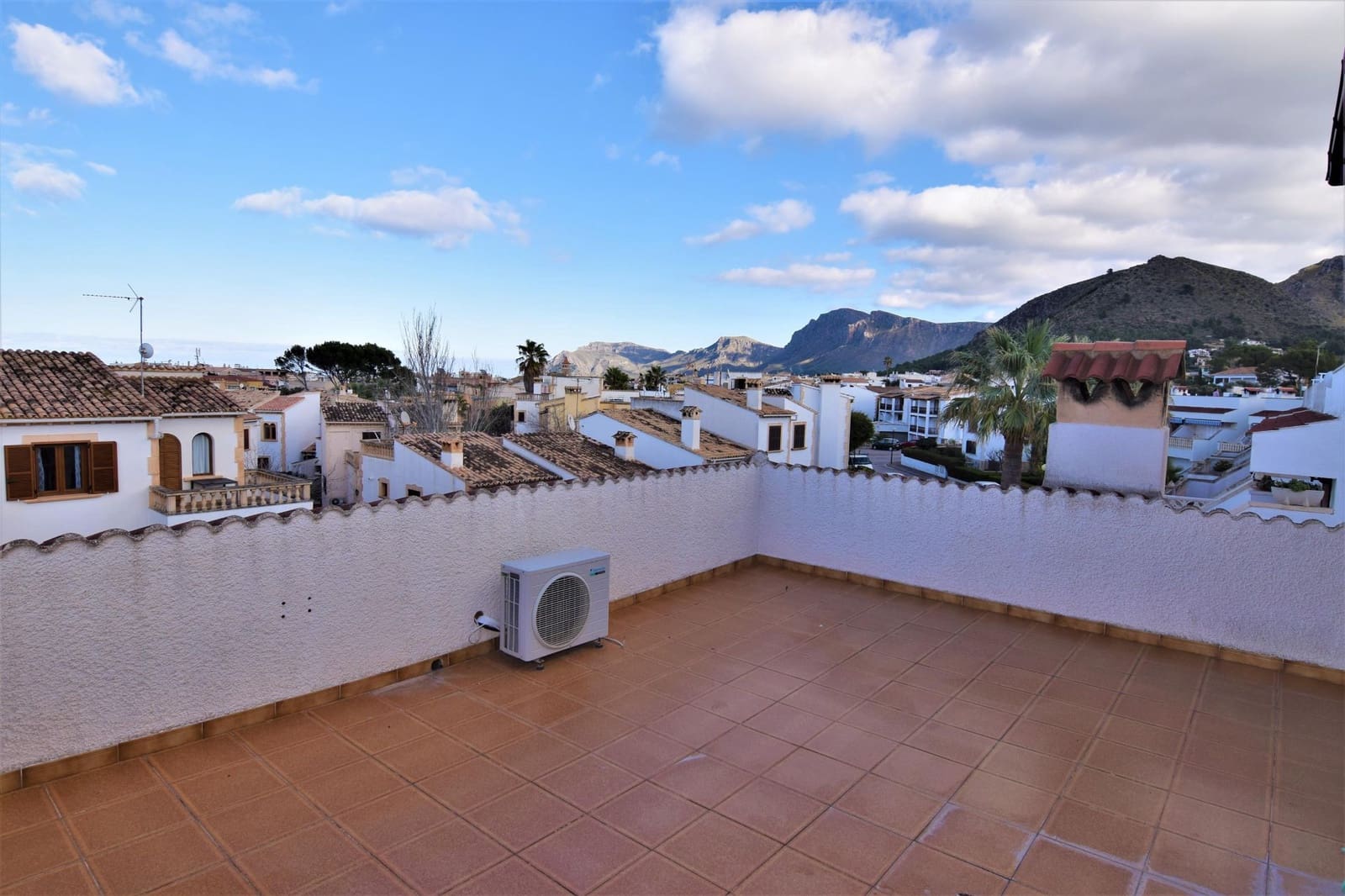 3 bedroom Villa for rent in Colonia de Sant Pere / Colonia de San Pedro with pool garage - € 2,800 (Ref: 6528754)