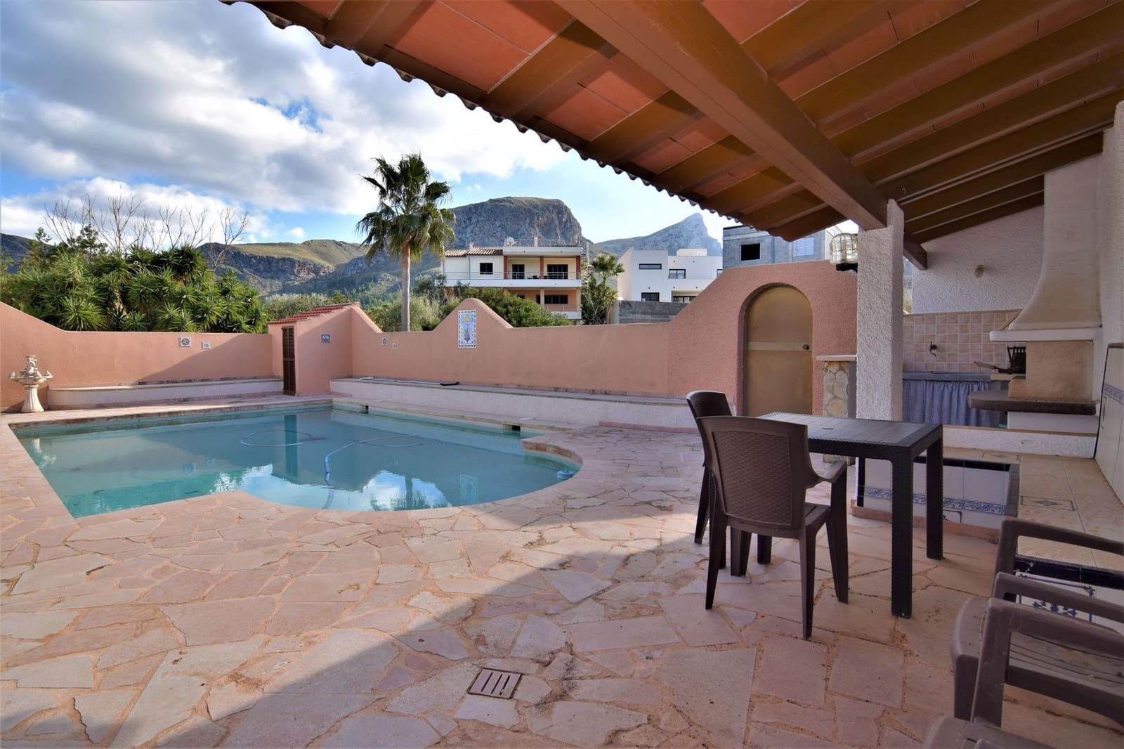 3 bedroom Villa for rent in Colonia de Sant Pere / Colonia de San Pedro with pool garage - € 2,800 (Ref: 6528754)